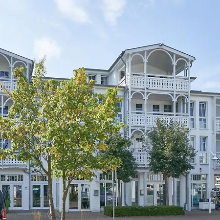 Stylische Fuer Zwei Mit Balkon Im Seepark